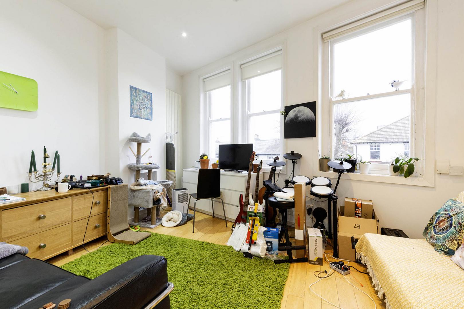  3 double bedroom split level flat located in a leafy part of Muswell Hill  Pages Lane, Muswell Hill 